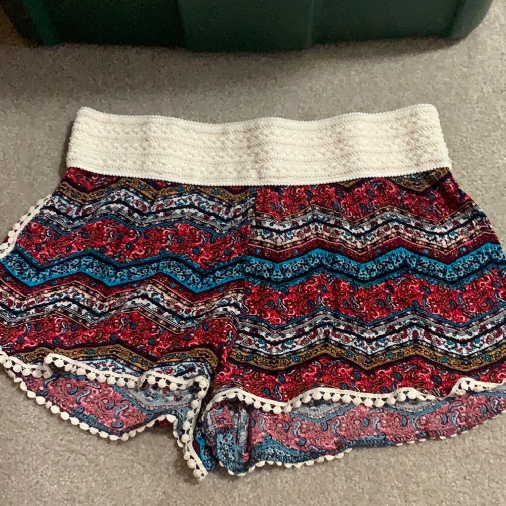 Patterned shorts